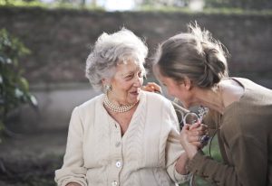 alzheimer hasta bakımı, huzurevi fiyatları